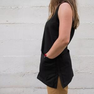 Topo Designs Field Tank - Black with Red Accents